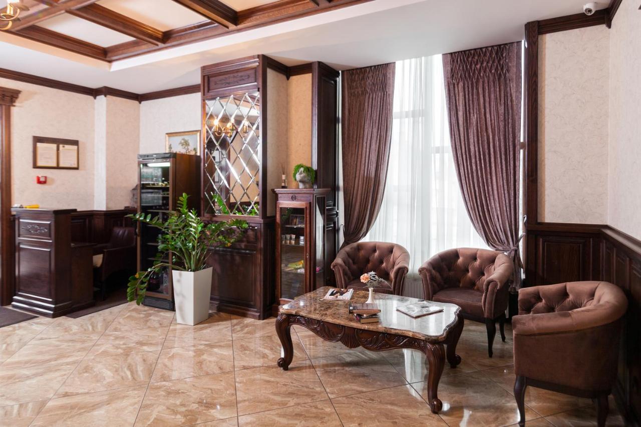 Avalon Palace Ternopil Kültér fotó